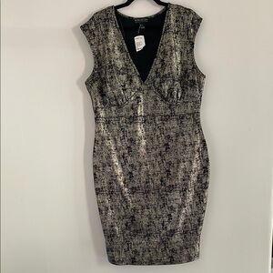 Forever 21 Plus Size 2X Black Gold Metallic Foil Dress NWT